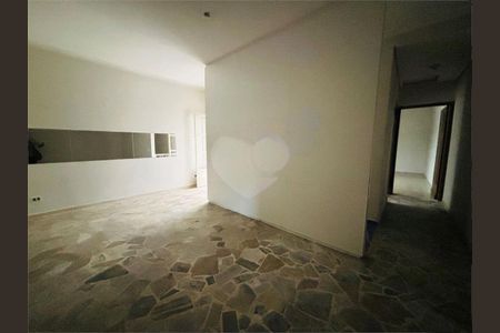 Casa à venda com 3 quartos, 250m² em Vila Romana, São Paulo