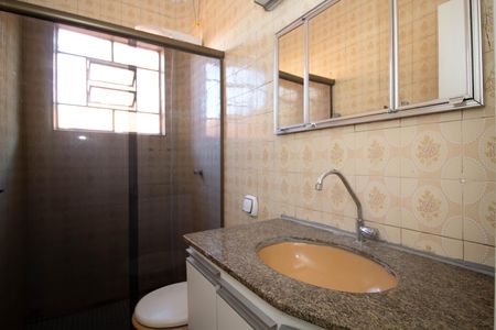 Casa para alugar com 86m², 2 quartos e 2 vagasBanheiro