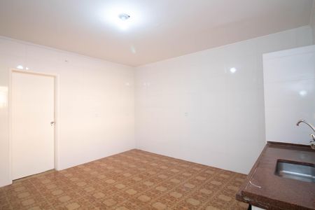 Casa para alugar com 86m², 2 quartos e 2 vagasCozinha