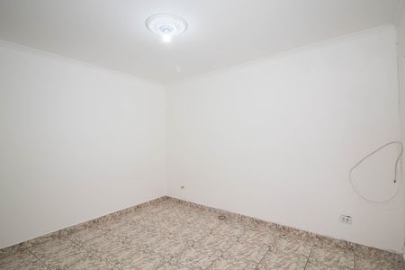 Casa para alugar com 86m², 2 quartos e 2 vagasSala
