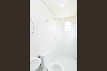 Banheiro de kitnet/studio para alugar com 1 quarto, 25m² em Jardim Carvalho, Guarulhos
