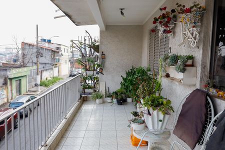 Sacada de casa à venda com 3 quartos, 125m² em Jardim D’abril, Osasco