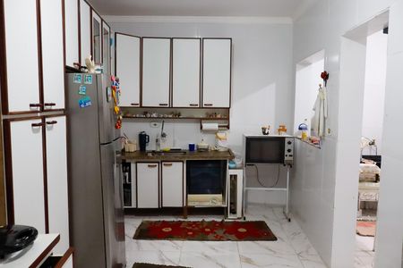 Casa à venda com 125m², 3 quartos e 3 vagas Casa à venda com 125m², 3 quartos e 3 vagasCozinha
