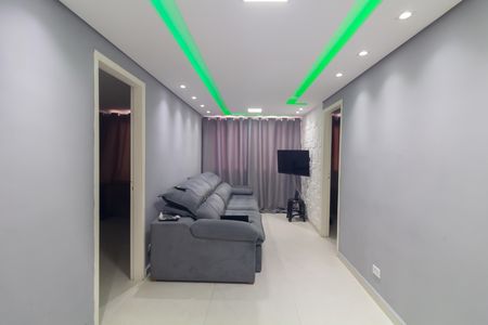 Sala de apartamento à venda com 3 quartos, 57m² em Vila Santa Cruz (zona Leste), São Paulo