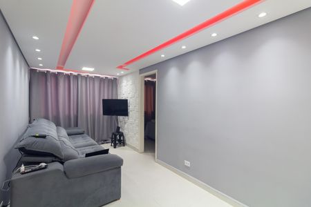 Sala de apartamento à venda com 3 quartos, 57m² em Vila Santa Cruz (zona Leste), São Paulo