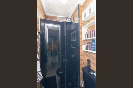 Apartamento à venda com 57m², 3 quartos e 1 vaga Apartamento à venda com 57m², 3 quartos e 1 vagaBanheiro