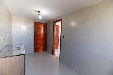 Apartamento para alugar com 61m², 2 quartos e 1 vaga Apartamento para alugar com 61m², 2 quartos e 1 vagaCozinha e Área de Serviço