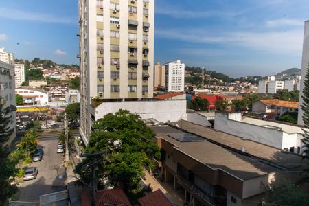 Vista do Quarto 1 de apartamento para alugar com 2 quartos, 61m² em Fonseca, Niterói