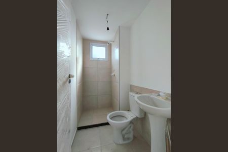 Apartamento à venda com 44m², 2 quartos e 1 vaga Apartamento à venda com 44m², 2 quartos e 1 vagaBanheiro Corredor