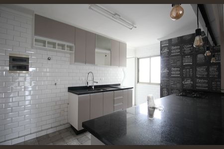 Apartamento para alugar com 110m², 3 quartos e 2 vagas Apartamento para alugar com 110m², 3 quartos e 2 vagasCozinha