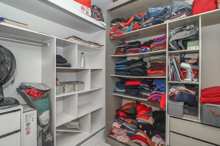 Apartamento à venda com 65m², 3 quartos e 1 vagaQuarto 3 / closet