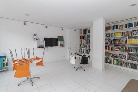 Apartamento à venda com 65m², 3 quartos e 1 vagaSala de estudos