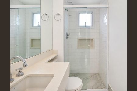 Banheiro  de apartamento à venda com 3 quartos, 126m² em Vila Olímpia, São Paulo