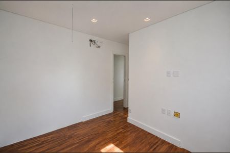 Quarto de apartamento à venda com 3 quartos, 126m² em Vila Olímpia, São Paulo