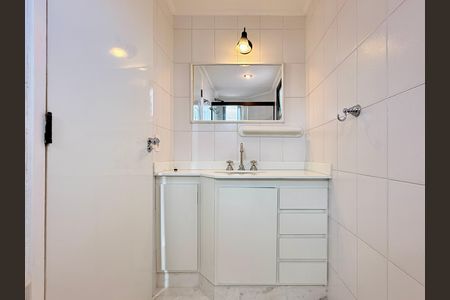 Apartamento à venda com 80m², 3 quartos e 2 vagas Apartamento à venda com 80m², 3 quartos e 2 vagasBanheiro Suíte
