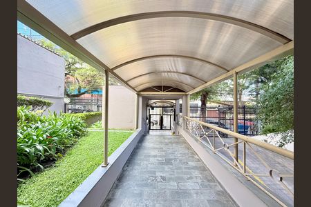 Apartamento à venda com 80m², 3 quartos e 2 vagas Apartamento à venda com 80m², 3 quartos e 2 vagasEntrada