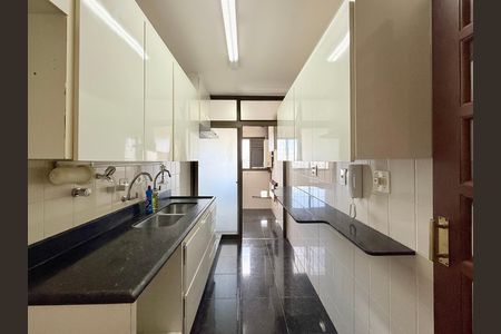 Apartamento à venda com 80m², 3 quartos e 2 vagas Apartamento à venda com 80m², 3 quartos e 2 vagasCozinha