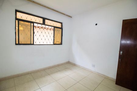 Casa à venda com 310m², 4 quartos e 1 vaga Casa à venda com 310m², 4 quartos e 1 vagaQuarto 3