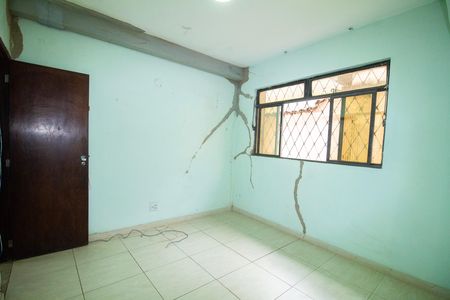 Casa à venda com 310m², 4 quartos e 1 vaga Casa à venda com 310m², 4 quartos e 1 vagaQuarto 2