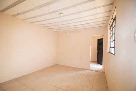 Casa à venda com 310m², 4 quartos e 1 vaga Casa à venda com 310m², 4 quartos e 1 vagaEdícula