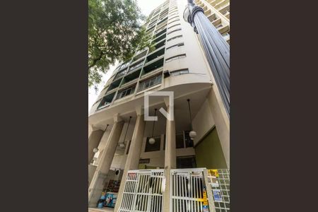 Studio para alugar com 38m², 1 quarto e sem vaga Studio para alugar com 38m², 1 quarto e sem vagaFachada