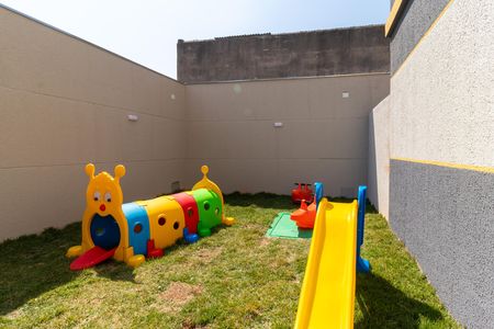 Apartamento à venda com 32m², 2 quartos e 1 vaga Apartamento à venda com 32m², 2 quartos e 1 vagaÁrea comum - Playground