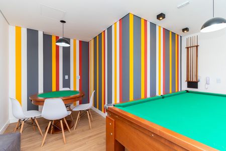 Apartamento à venda com 32m², 2 quartos e 1 vaga Apartamento à venda com 32m², 2 quartos e 1 vagaSala de Jogos