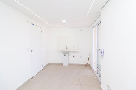 Apartamento à venda com 32m², 2 quartos e 1 vagaSala/Cozinha