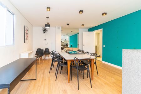 Apartamento à venda com 32m², 2 quartos e 1 vagaÁrea comum - Salão de festas