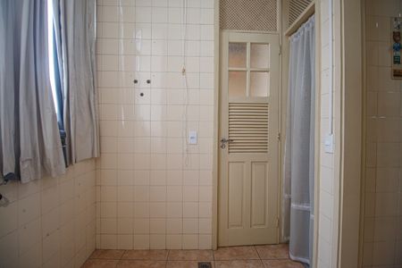 Apartamento à venda com 74m², 3 quartos e 1 vaga Apartamento à venda com 74m², 3 quartos e 1 vagaÁrea de Serviço