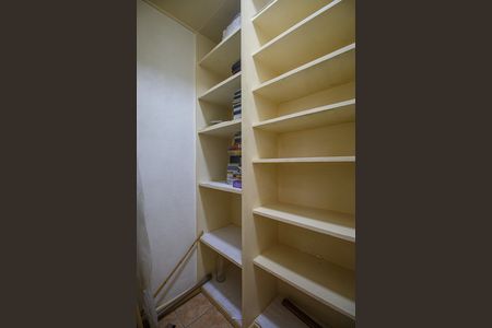 Apartamento à venda com 74m², 3 quartos e 1 vaga Apartamento à venda com 74m², 3 quartos e 1 vagaQuarto de Serviço