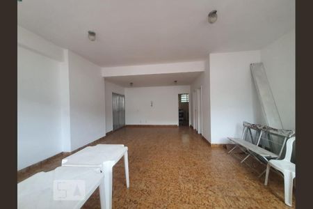 Apartamento à venda com 74m², 3 quartos e 1 vaga Apartamento à venda com 74m², 3 quartos e 1 vagaSalão de Festas