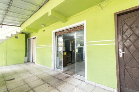 Fachada de casa à venda com 1 quarto, 170m² em Sítio Cercado, Curitiba