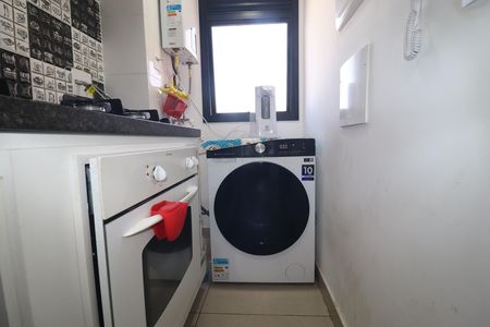 Apartamento para alugar com 40m², 2 quartos e 1 vagaÁrea de Serviço