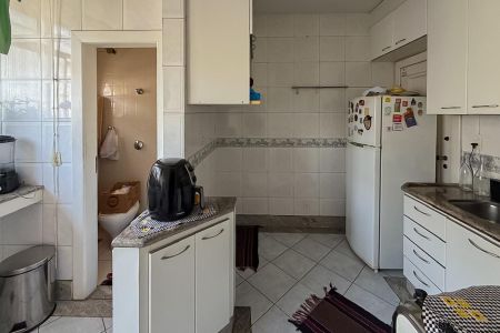 Cozinha de apartamento à venda com 3 quartos, 93m² em Coração Eucarístico, Belo Horizonte