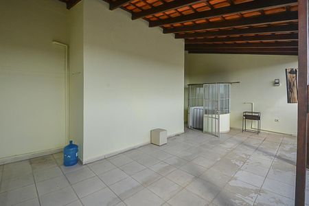 Apartamento para alugar com 50m², 1 quarto e 1 vagaQuintal
