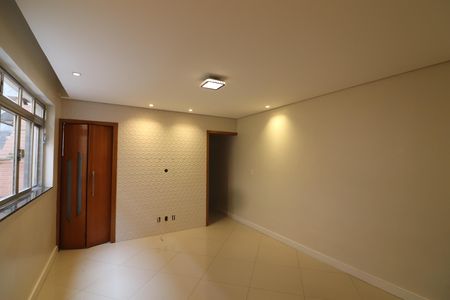 Sala  de casa à venda com 3 quartos, 180m² em Paulicéia, São Bernardo do Campo