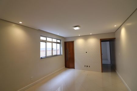 Sala  de casa à venda com 3 quartos, 180m² em Paulicéia, São Bernardo do Campo