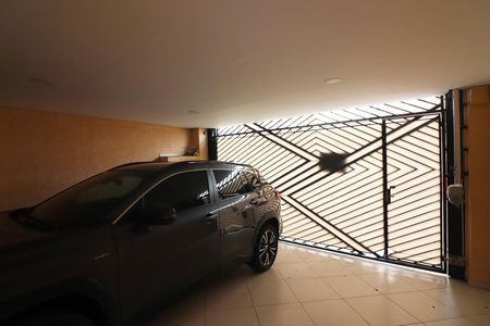 Garagem de casa à venda com 3 quartos, 180m² em Paulicéia, São Bernardo do Campo