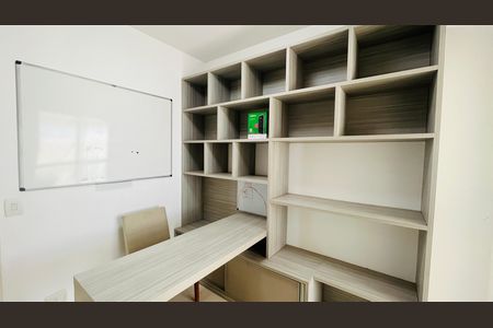 Apartamento à venda com 137m², 4 quartos e 3 vagas