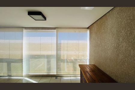 Apartamento à venda com 137m², 4 quartos e 3 vagas