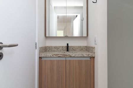 Apartamento para alugar com 33m², 1 quarto e 1 vaga Apartamento para alugar com 33m², 1 quarto e 1 vagaBanheiro social