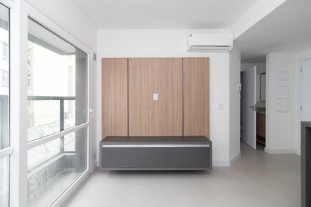 Apartamento para alugar com 33m², 1 quarto e 1 vaga Apartamento para alugar com 33m², 1 quarto e 1 vagaSala