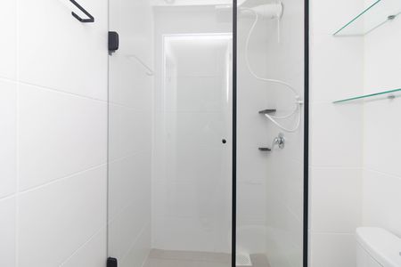 Apartamento para alugar com 33m², 1 quarto e 1 vaga Apartamento para alugar com 33m², 1 quarto e 1 vagaBanheiro social