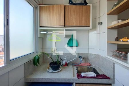 Apartamento para alugar com 79m², 2 quartos e 1 vagaÁrea de Serviço