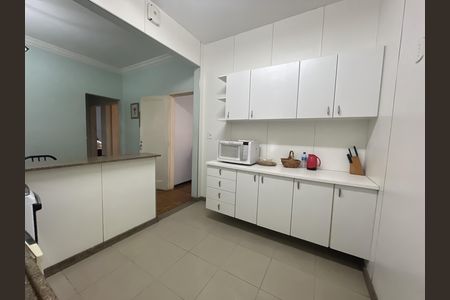 Apartamento à venda com 93m², 3 quartos e sem vaga Apartamento à venda com 93m², 3 quartos e sem vagaCozinha