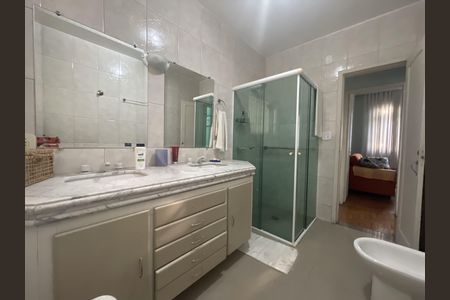 Apartamento à venda com 93m², 3 quartos e sem vaga Apartamento à venda com 93m², 3 quartos e sem vagaBanheiro