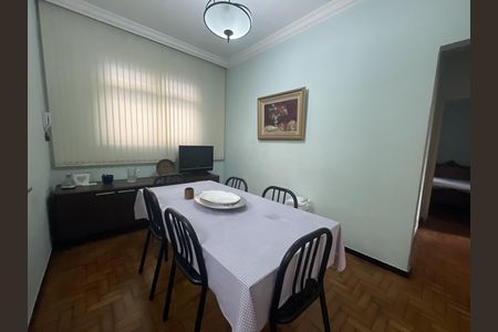 Apartamento à venda com 93m², 3 quartos e sem vaga Apartamento à venda com 93m², 3 quartos e sem vagaSala de Jantar