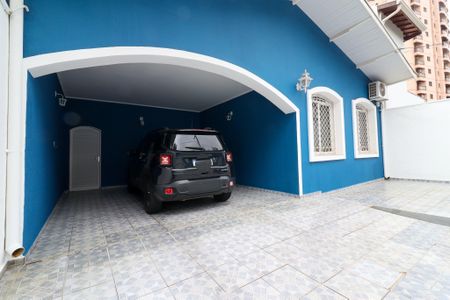 Garagem de casa à venda com 3 quartos, 250m² em Jardim Proença, Campinas