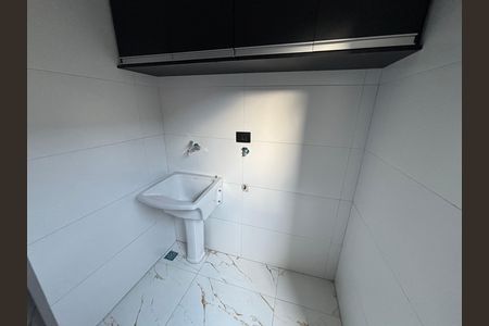 Área de serviço  de apartamento à venda com 2 quartos, 45m² em Vila Carrão, São Paulo